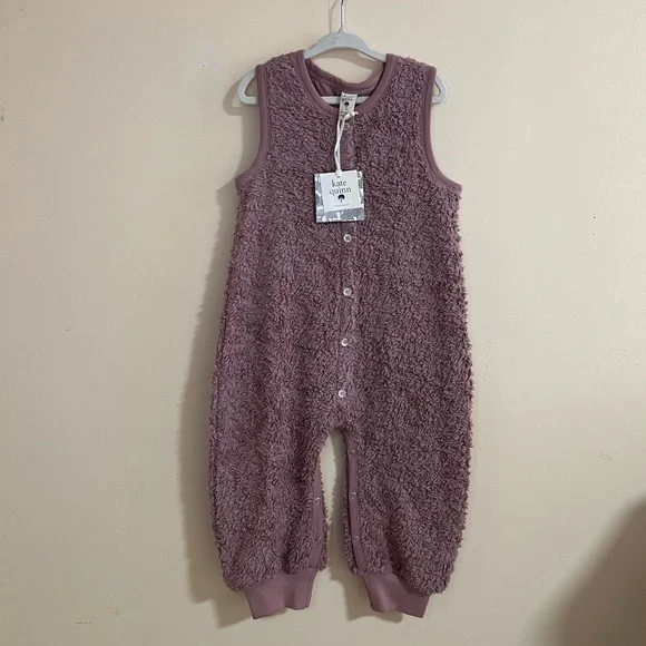 Kate Quinn / 2T / Sherpa/ purple - Picture 1 of 2
